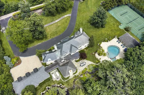 2311 Burr Oak Northfield IL 60093