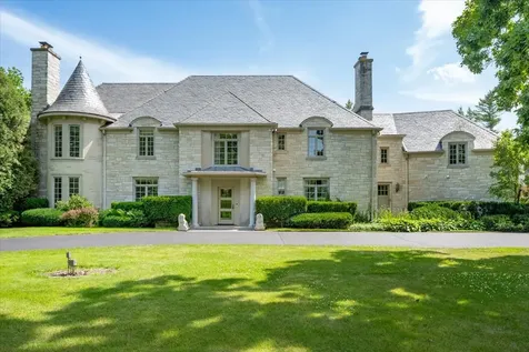 2311 Burr Oak Northfield IL 60093