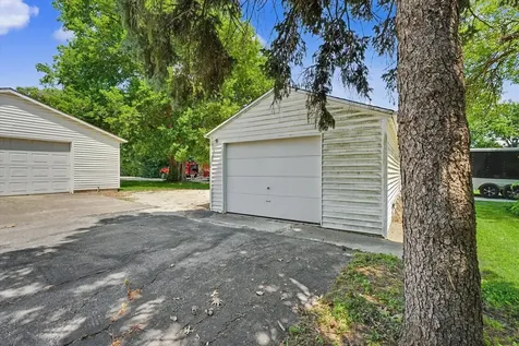 1012 North Sangamon Avenue Gibson City IL 60936