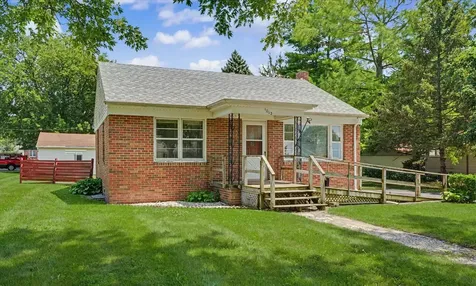 1012 North Sangamon Avenue Gibson City IL 60936