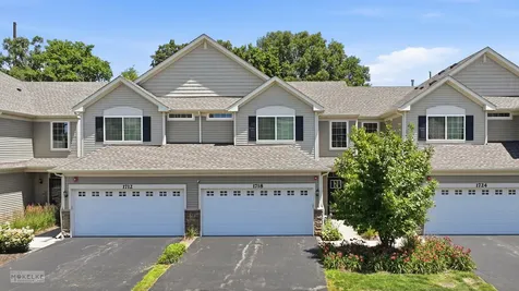1718 Carlstedt Drive Batavia IL 60510
