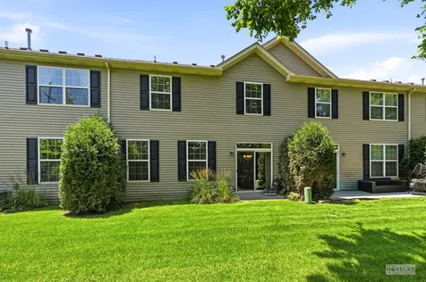 1718 Carlstedt Drive Batavia IL 60510