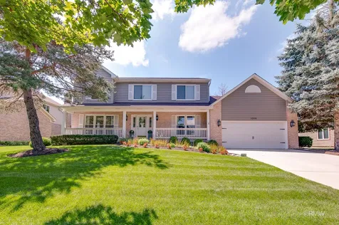 1009 Wedgewood Drive Crystal Lake IL 60014