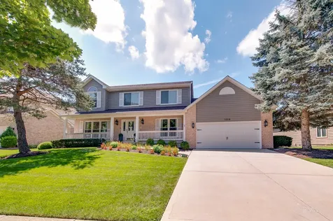 1009 Wedgewood Drive Crystal Lake IL 60014