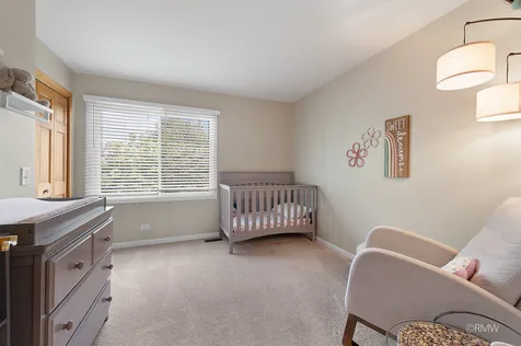 1009 Wedgewood Drive Crystal Lake IL 60014