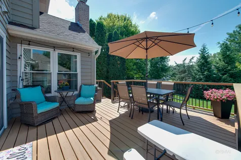1009 Wedgewood Drive Crystal Lake IL 60014