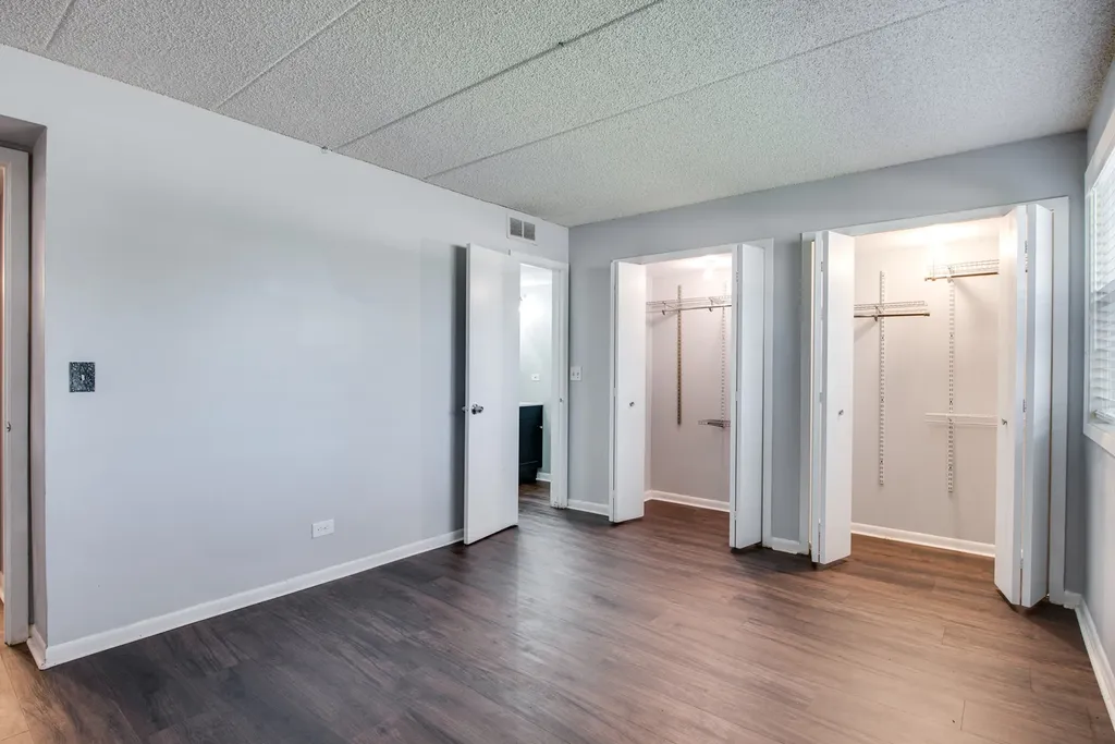 1486 West Jefferson Avenue Naperville IL 60540