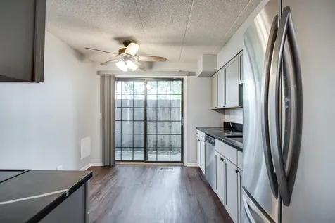 1486 West Jefferson Avenue Naperville IL 60540