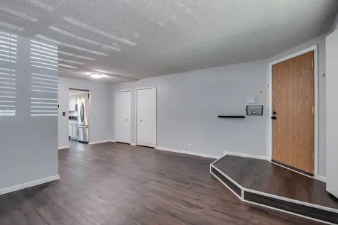 1486 West Jefferson Avenue Naperville IL 60540