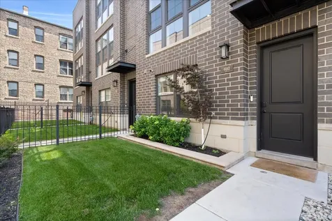 4442 South Drexel Boulevard Chicago IL 60653