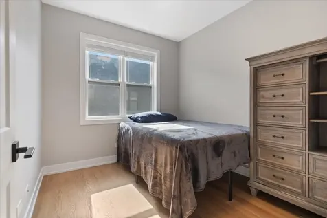 4442 South Drexel Boulevard Chicago IL 60653