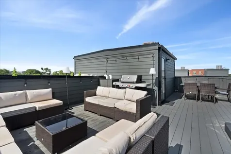 4442 South Drexel Boulevard Chicago IL 60653
