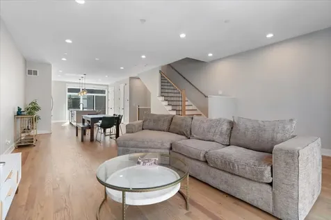 4442 South Drexel Boulevard Chicago IL 60653