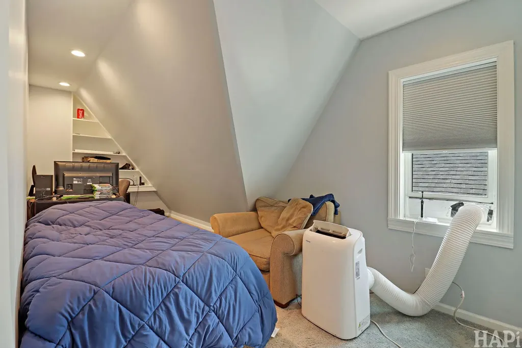 7846 Kenneth Avenue Skokie IL 60076