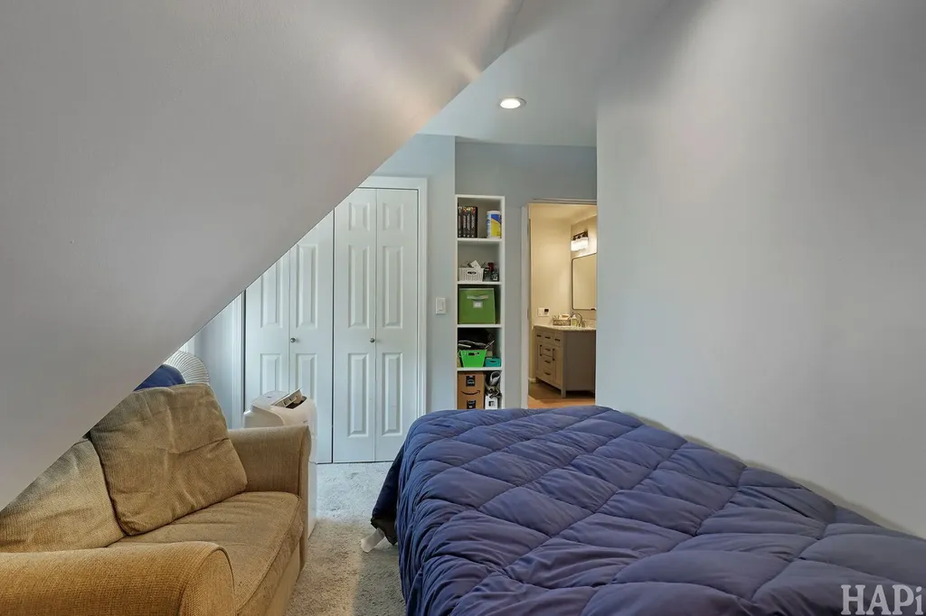 7846 Kenneth Avenue Skokie IL 60076