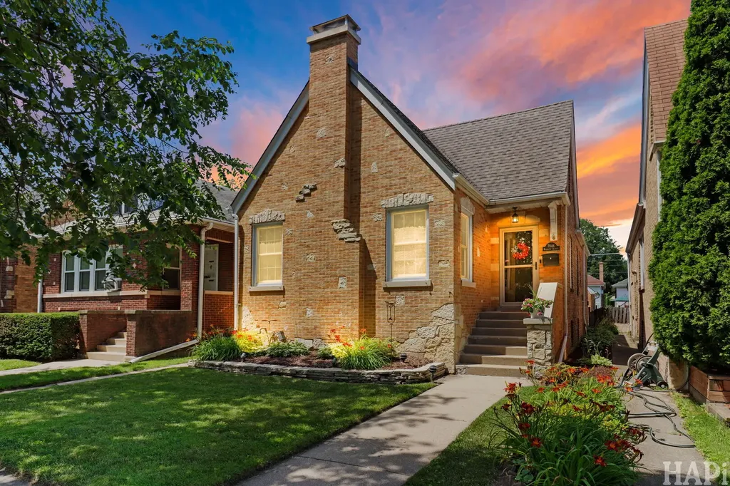 7846 Kenneth Avenue Skokie IL 60076