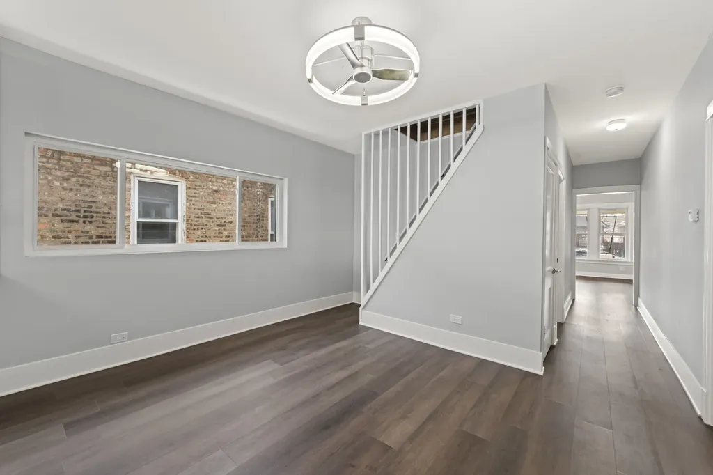 5827 South Spaulding Avenue Chicago IL 60629