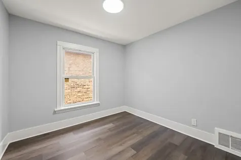 5827 South Spaulding Avenue Chicago IL 60629