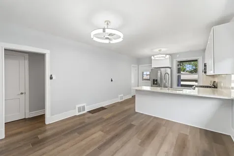 5827 South Spaulding Avenue Chicago IL 60629