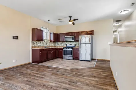 7018 South Dorchester Avenue Chicago IL 60637