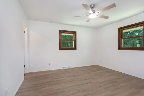 4776 Rainbow Ridge Rockford IL 61109