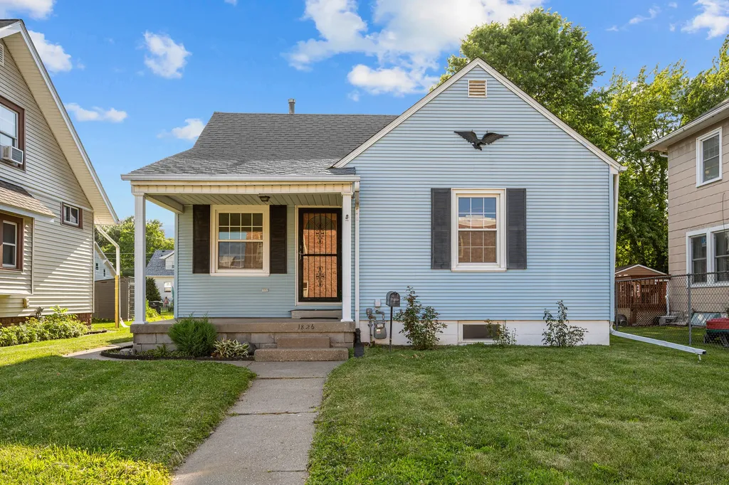 1826 33RD Street Rock Island IL 61201