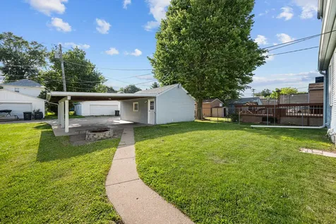 1826 33RD Street Rock Island IL 61201