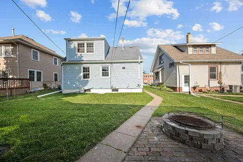1826 33RD Street Rock Island IL 61201