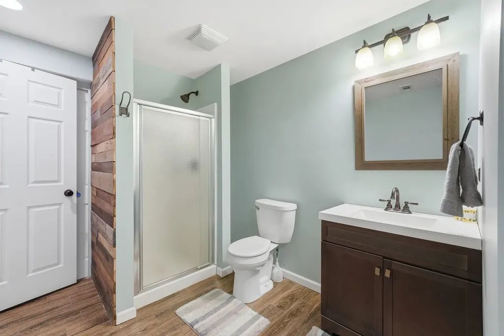 2213 Roaring Creek Drive Aurora IL 60503
