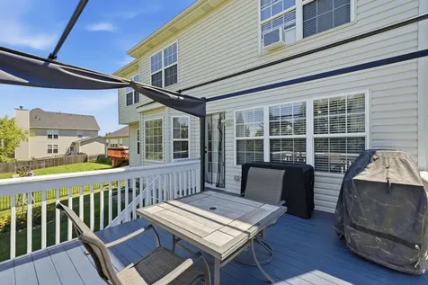 2213 Roaring Creek Drive Aurora IL 60503