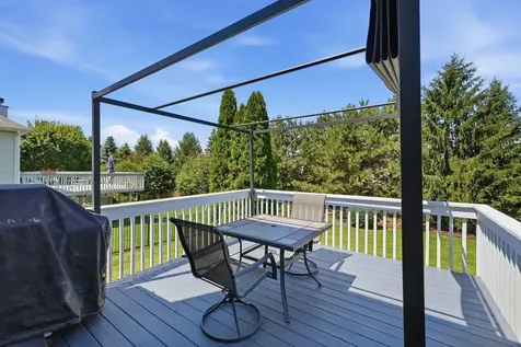 2213 Roaring Creek Drive Aurora IL 60503