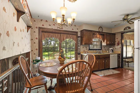 540 Meadow Avenue Frankfort IL 60423