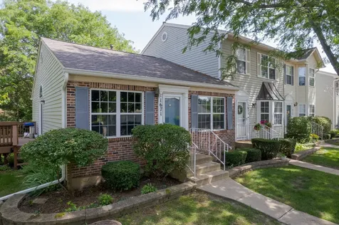1671 Washington Court Geneva IL 60134