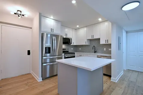 700 Wellington Avenue Elk Grove Village IL 60007