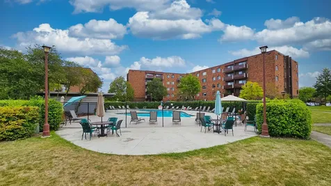 700 Wellington Avenue Elk Grove Village IL 60007