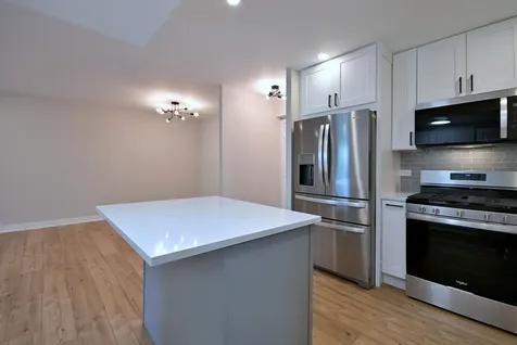 700 Wellington Avenue Elk Grove Village IL 60007