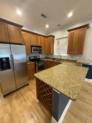 4218 South King Drive Chicago IL 60653
