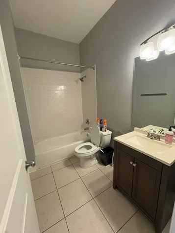 4218 South King Drive Chicago IL 60653