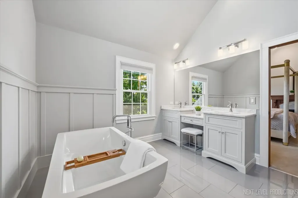 2736 Willow Ridge Drive Naperville IL 60564