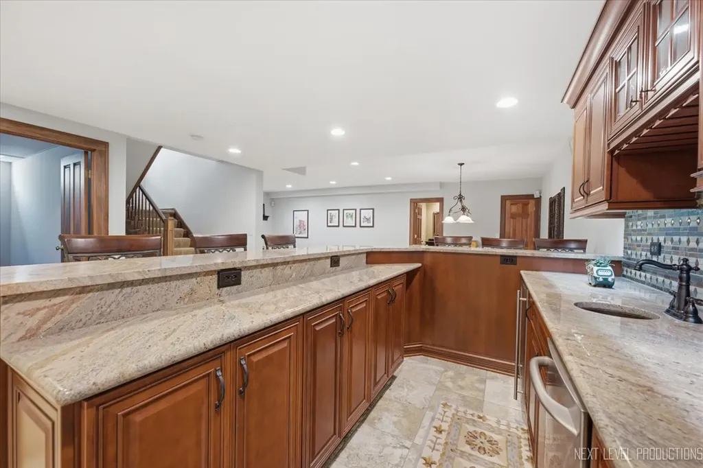 2736 Willow Ridge Drive Naperville IL 60564