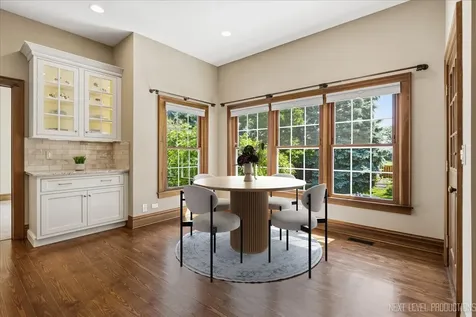 2736 Willow Ridge Drive Naperville IL 60564