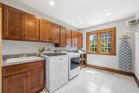 2736 Willow Ridge Drive Naperville IL 60564