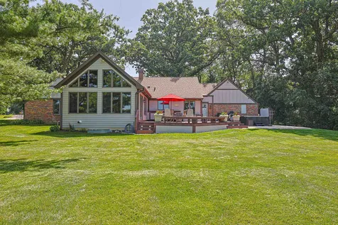 3S654 Terrace Drive North Aurora IL 60542