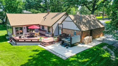 3S654 Terrace Drive North Aurora IL 60542