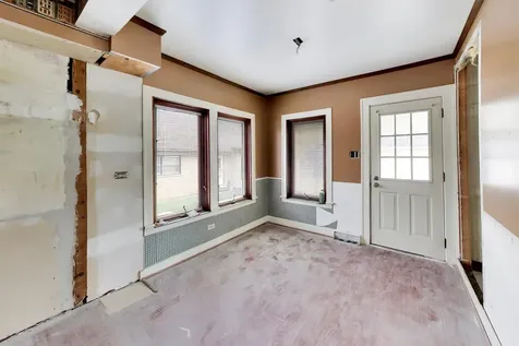 2451 Maple Street River Grove IL 60171