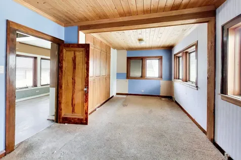 2451 Maple Street River Grove IL 60171