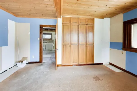 2451 Maple Street River Grove IL 60171