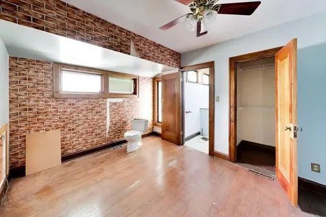 2451 Maple Street River Grove IL 60171