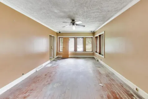 2451 Maple Street River Grove IL 60171