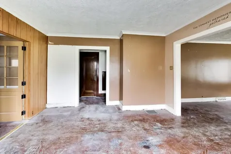 2451 Maple Street River Grove IL 60171